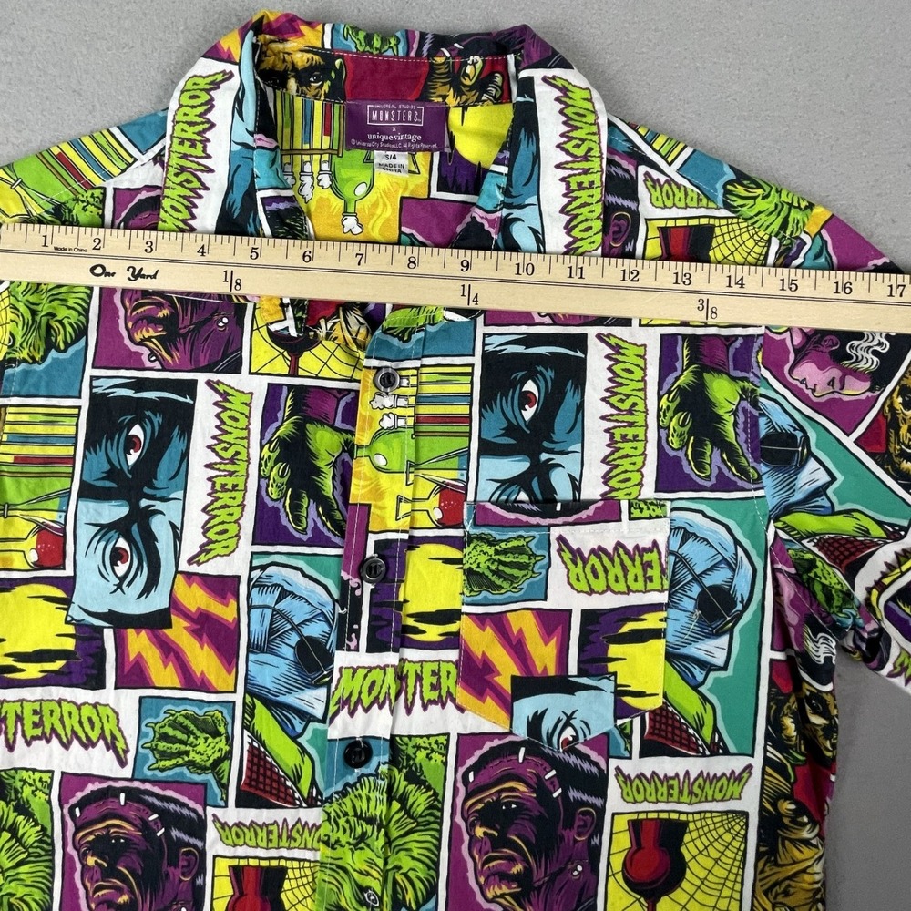 Unique Vintage x Universal Studios Monsters Button Up Unisex Small Comic Shirt - Picture 5 of 8